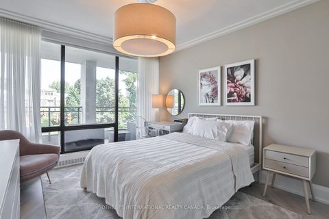 Photo 29 at 301 - 235 St Clair Avenue W, Casa Loma, Toronto