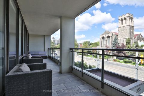 Photo 34 at 301 - 235 St Clair Avenue W, Casa Loma, Toronto