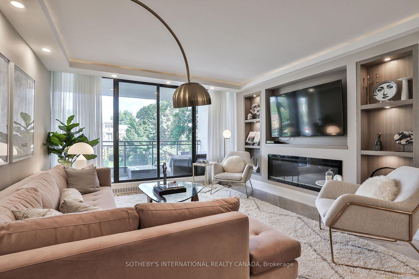 301 - 235 St Clair Avenue W, Casa Loma, Toronto 