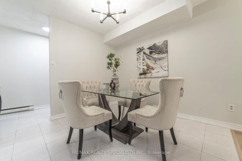 Photo 9 at 137 - 366 The East Mall, City Centre West, Toronto