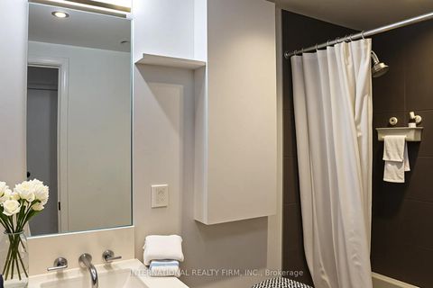 Photo 5 at 1909 - 5 St Joseph Street, Bay Street Corridor, Toronto