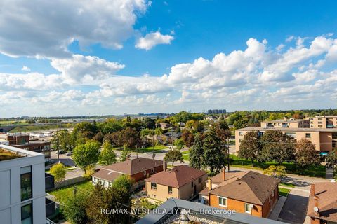 Photo 6 at 721 - 500 Wilson Avenue, Clanton Park, Toronto