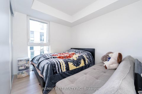 Photo 8 at 721 - 500 Wilson Avenue, Clanton Park, Toronto