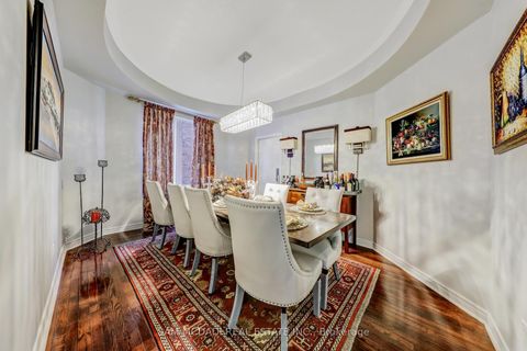 Photo 8 at 3306 Fox Run Circle, BR Bronte, Oakville