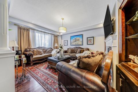 Photo 10 at 3306 Fox Run Circle, BR Bronte, Oakville