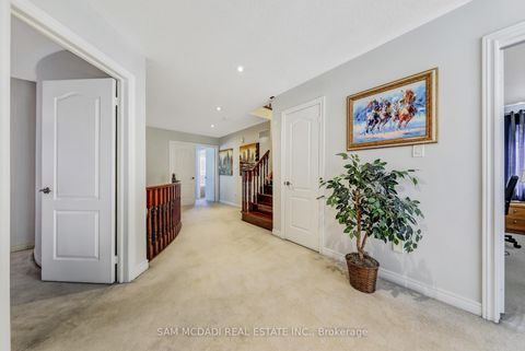 Photo 31 at 3306 Fox Run Circle, BR Bronte, Oakville