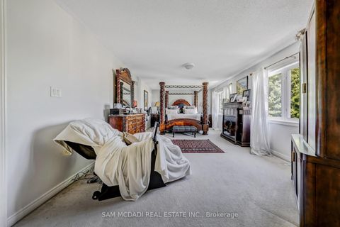 Photo 33 at 3306 Fox Run Circle, BR Bronte, Oakville