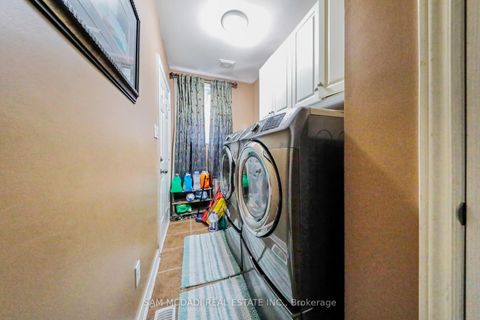 Photo 37 at 3306 Fox Run Circle, BR Bronte, Oakville