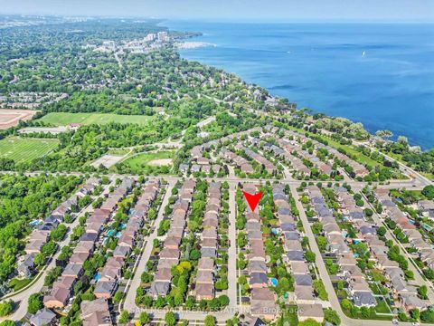 Photo 46 at 3306 Fox Run Circle, BR Bronte, Oakville