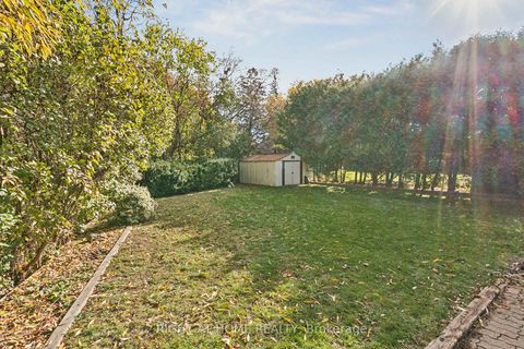 Photo 21 at 421 East Avenue E, Rouge E10, Toronto