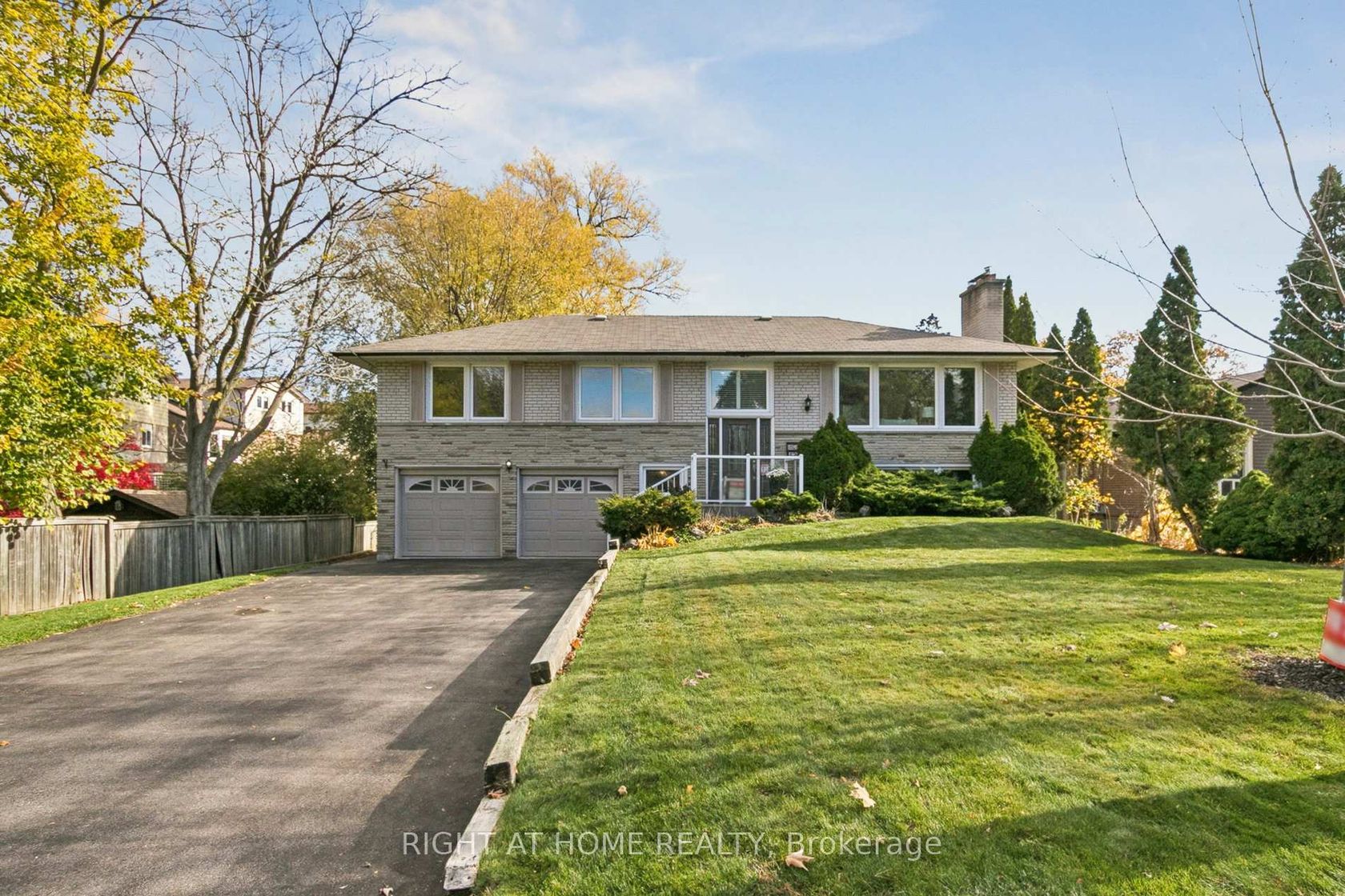 421 East Avenue E, Rouge E10, Toronto 