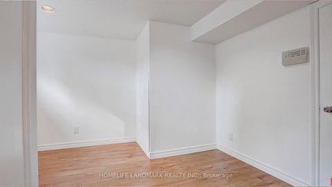 Photo 28 at 181 Searle Avenue, Bathurst Manor, Toronto