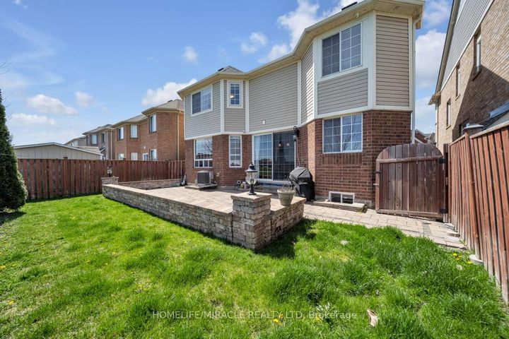 Photo 46 at 13 Bonavista Drive, Credit Valley, Brampton