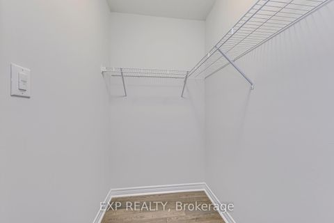 Photo 27 at 142 Toucan Trail, GO Glenorchy, Oakville