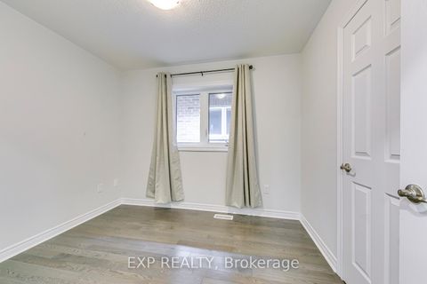 Photo 30 at 142 Toucan Trail, GO Glenorchy, Oakville