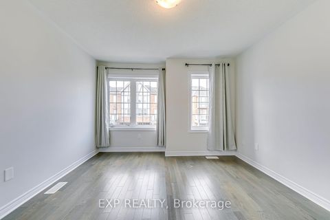 Photo 34 at 142 Toucan Trail, GO Glenorchy, Oakville