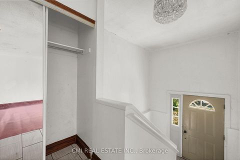 Photo 7 at 50 Apache Trail, Pleasant View, Toronto