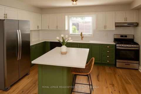 Photo 11 at 17 Kersdale Avenue, Eglinton West, Toronto