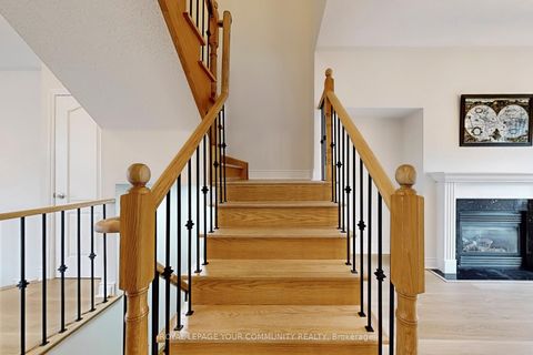 Photo 19 at 3 Rustwood Road, Patterson, Vaughan