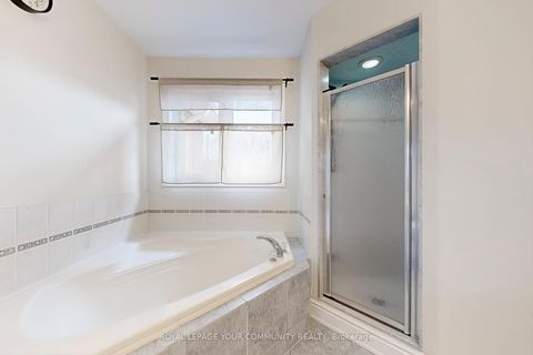 Photo 26 at 3 Rustwood Road, Patterson, Vaughan