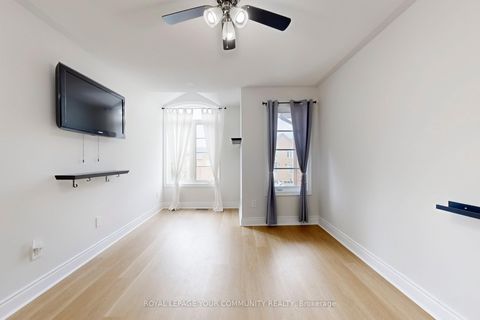 Photo 30 at 3 Rustwood Road, Patterson, Vaughan