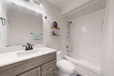 Photo 34 at 3 Rustwood Road, Patterson, Vaughan