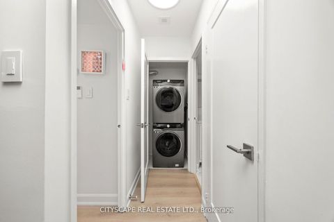 Photo 23 at 209 - 7460 Bathurst Street, Brownridge, Vaughan