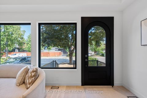 Photo 2 at 85 Holborne Avenue, East York, Toronto