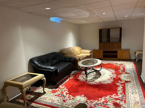 Photo 14 at 171 Shaftsbury Avenue, Westbrook, Richmond Hill