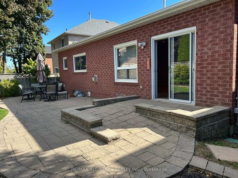 Photo 24 at 171 Shaftsbury Avenue, Westbrook, Richmond Hill