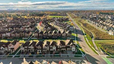 Photo 39 at 14 Faust Ridge, Kleinburg, Vaughan