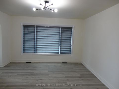 Photo 11 at 13125 Highway 27, Nobleton, King