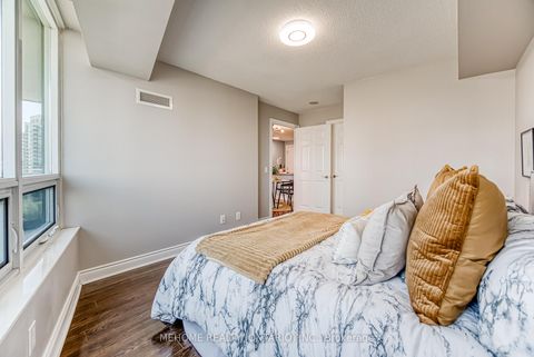 Photo 9 at 1025 - 25 Greenview Avenue, Newtonbrook West, Toronto