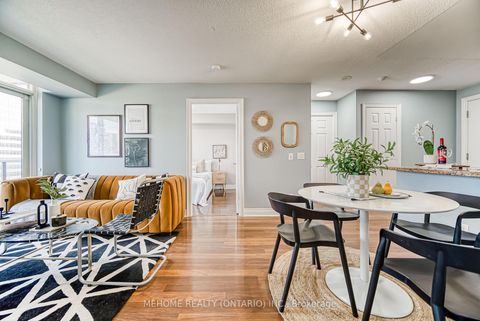 Photo 21 at 1025 - 25 Greenview Avenue, Newtonbrook West, Toronto