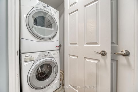 Photo 34 at 1025 - 25 Greenview Avenue, Newtonbrook West, Toronto