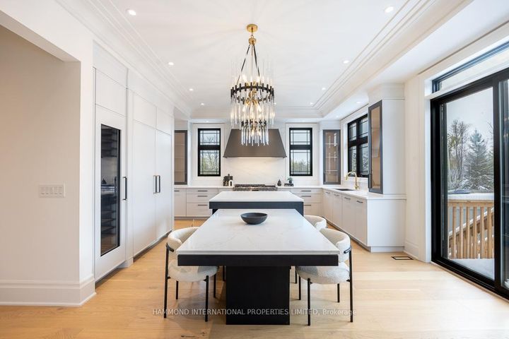 Photo 6 at 58 Fanning Mills Circle, Patterson, Vaughan