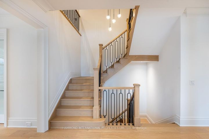 Photo 14 at 58 Fanning Mills Circle, Patterson, Vaughan