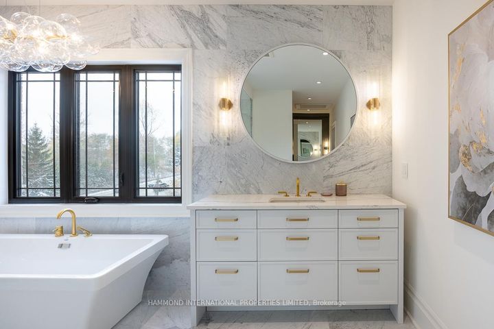 Photo 18 at 58 Fanning Mills Circle, Patterson, Vaughan