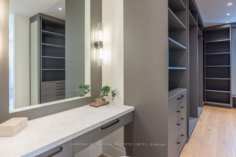 Photo 22 at 58 Fanning Mills Circle, Patterson, Vaughan