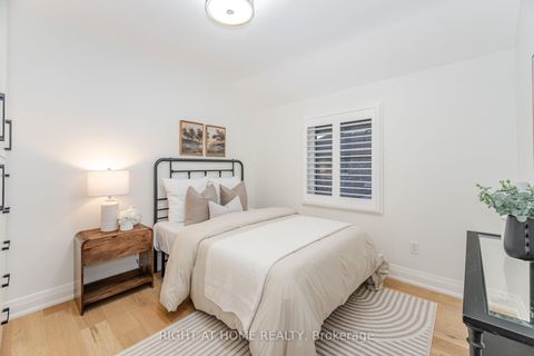 Photo 23 at 28 Forty First Street, Long Branch, Toronto