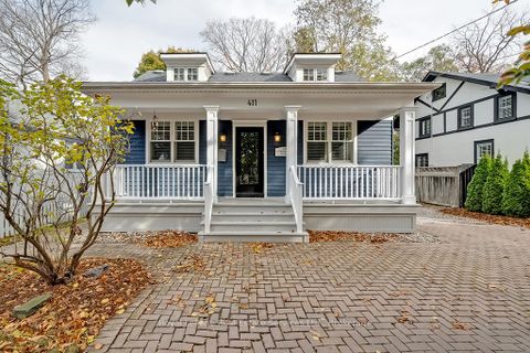 Photo 1 at 411 Trafalgar Road, OO Old Oakville, Oakville