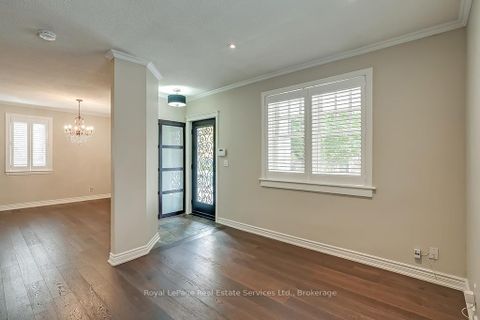 Photo 4 at 411 Trafalgar Road, OO Old Oakville, Oakville