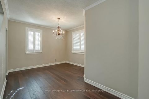 Photo 17 at 411 Trafalgar Road, OO Old Oakville, Oakville