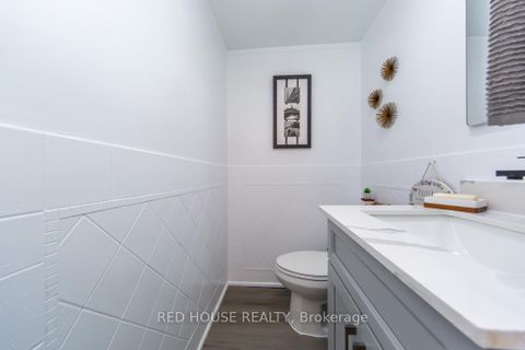 Photo 25 at 2 - 87 Irwin Road, Old Rexdale, Toronto