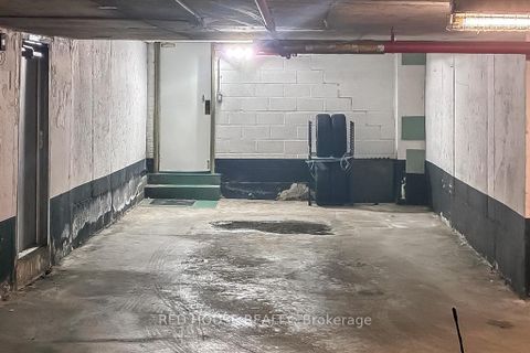 Photo 29 at 2 - 87 Irwin Road, Old Rexdale, Toronto