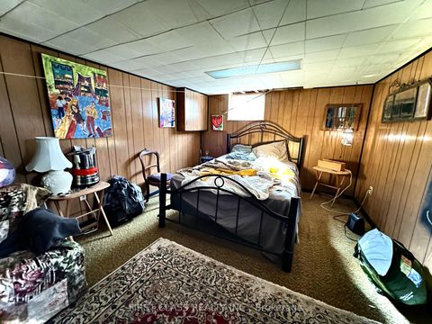 Photo 18 at 82 Hillcroft Drive, City Centre West, Toronto