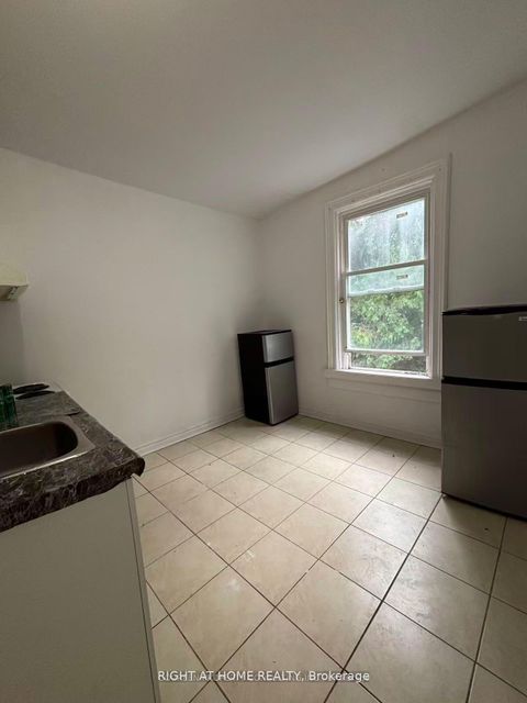 Photo 11 at 182 Boulton Avenue, South Riverdale, Toronto