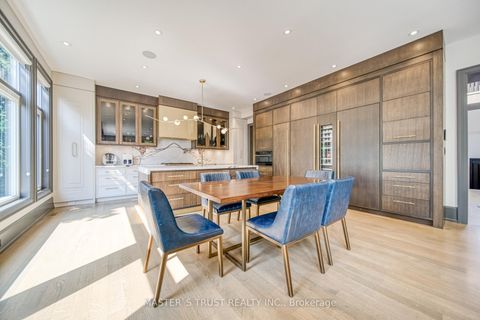 Photo 12 at 15 Ames Circle, Don Mills, Toronto