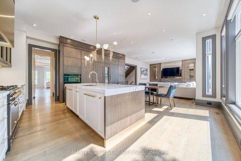 Photo 15 at 15 Ames Circle, Don Mills, Toronto