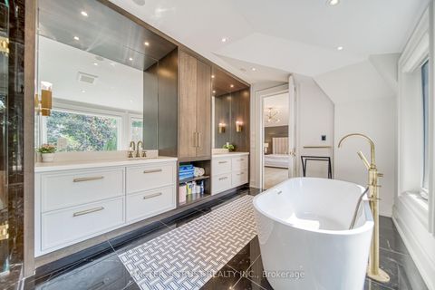 Photo 21 at 15 Ames Circle, Don Mills, Toronto